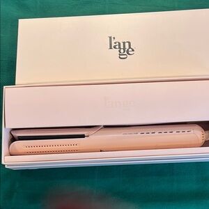 Lange Pink Hair Styling Tool with Temperature Control